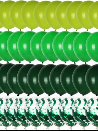 Набор из зеленых шаров 4шт